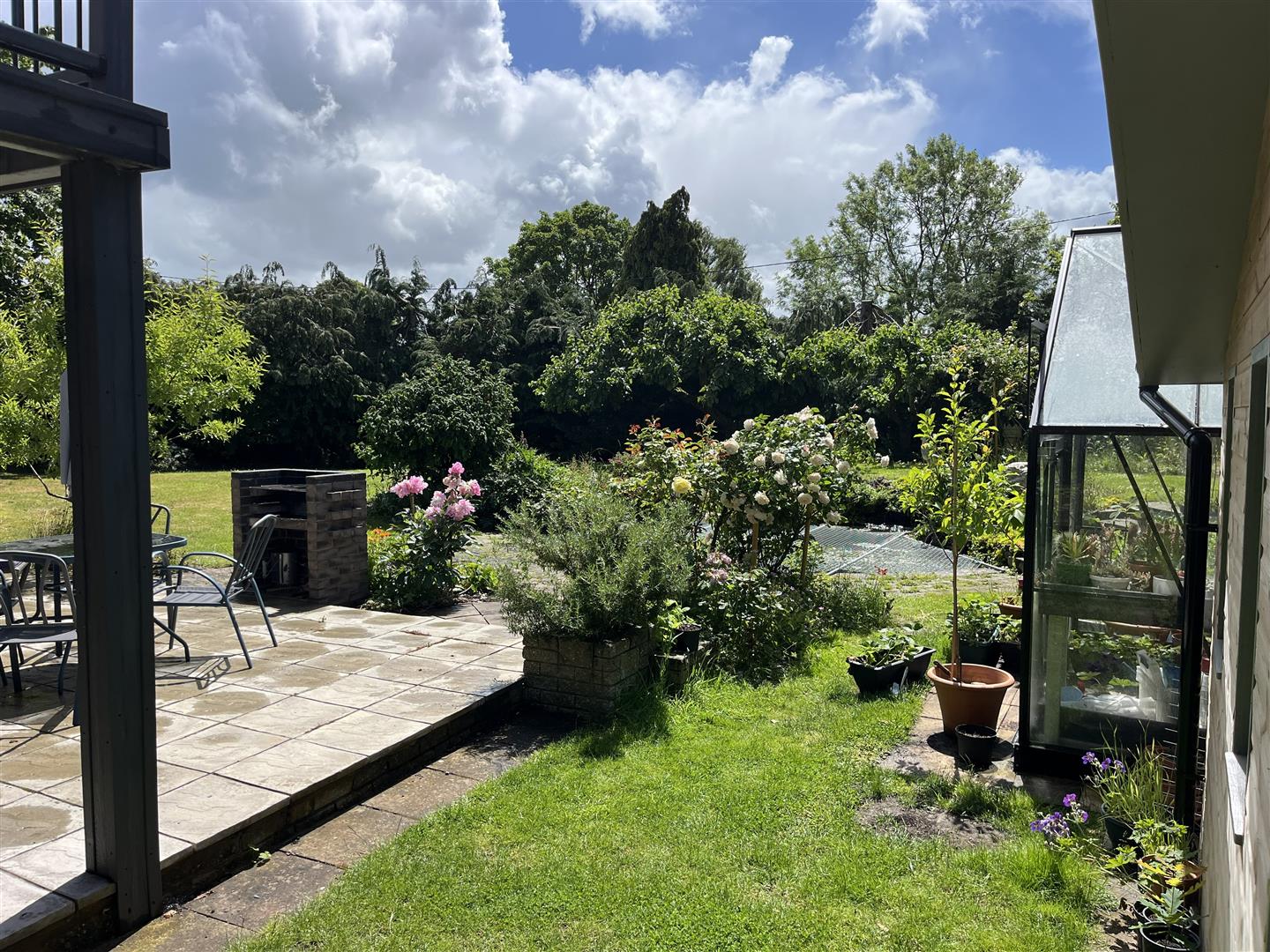 Oakdene Lowe Hill Road, Wem, SY4 5UA For Sale